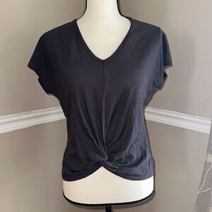 Universal Threads Co Crop Style Top